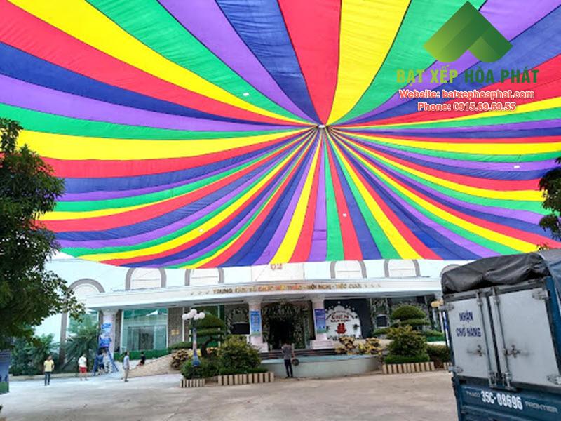Đơn Vị Cung Cấp Dù Che Sân Trường Uy Tín