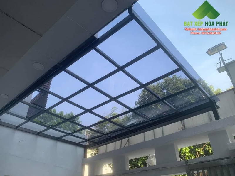 Mái Che Polycarbonate Cách Nhiệt Là Gì?